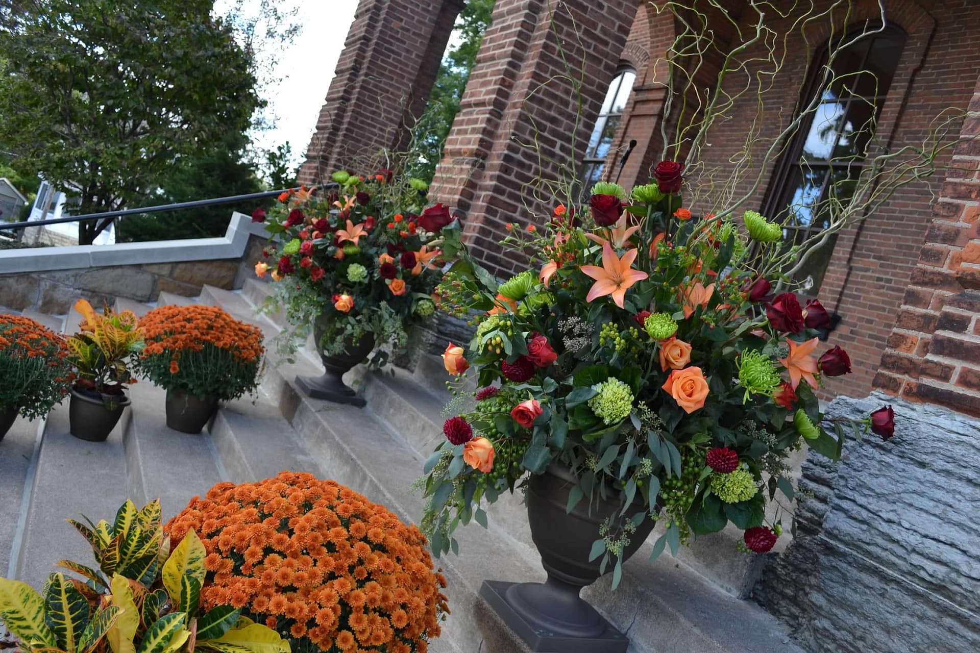 Stillwater-Historic-Courthouse-wedding-flowers