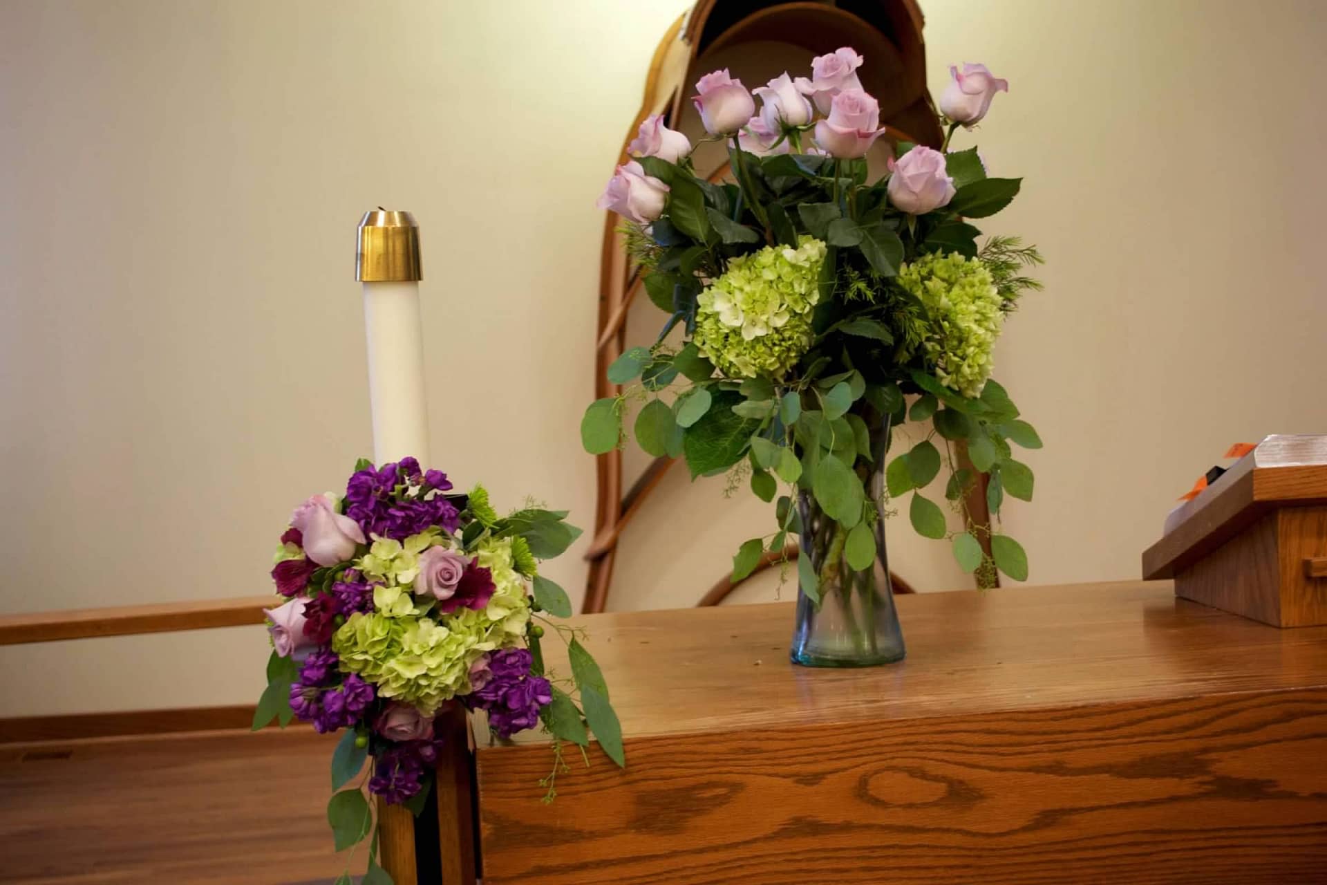 University-of-St-Thomas-wedding-florist