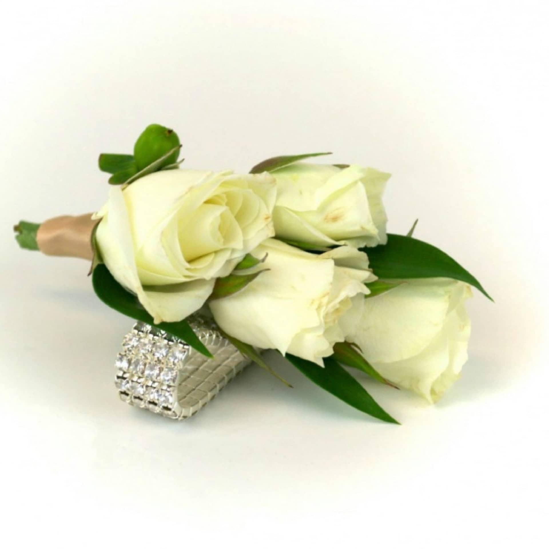 elegant-white-rose-corsages-wedding-minneapolis
