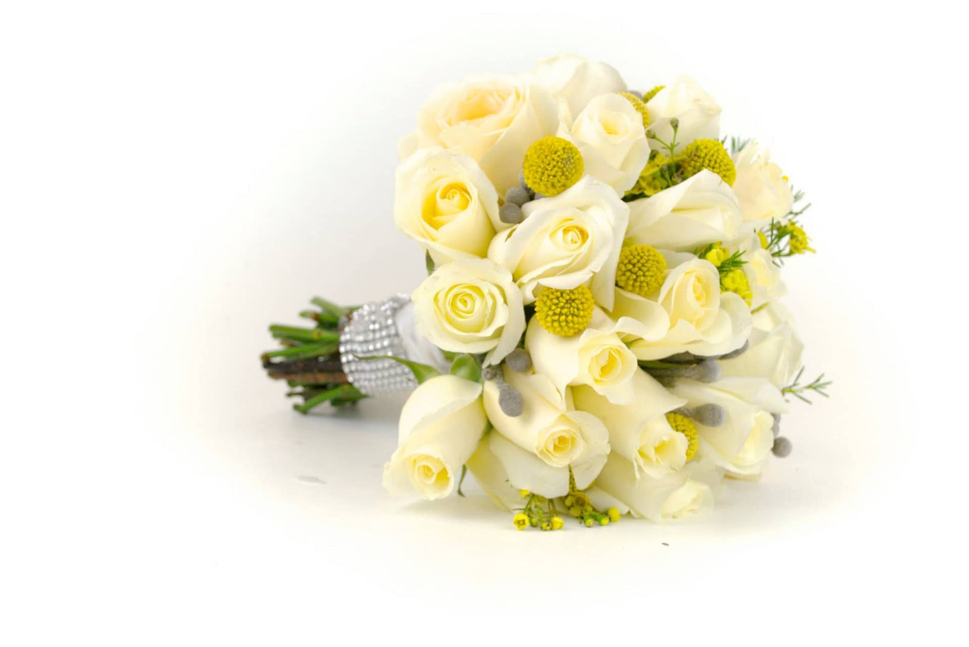 classic-wedding-bouquet-minnesota-minneapolis
